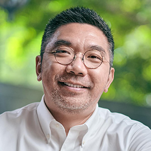 Prof. Herman Lo